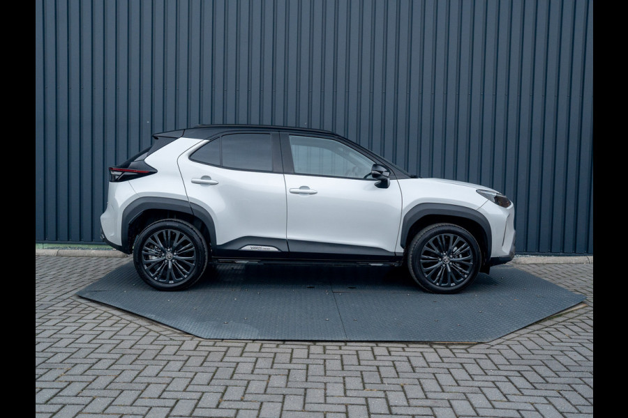 Toyota Yaris Cross 1.5 Hybrid AWD Adventure | Blind Spot | Stoel & Stuur verw. | Parkeersensoren | Prijs Rijklaar!!