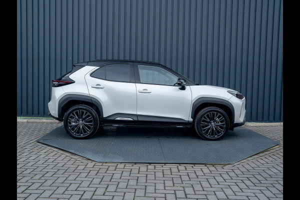 Toyota Yaris Cross 1.5 Hybrid AWD Adventure | Blind Spot | Stoel & Stuur verw. | Parkeersensoren | Prijs Rijklaar!!