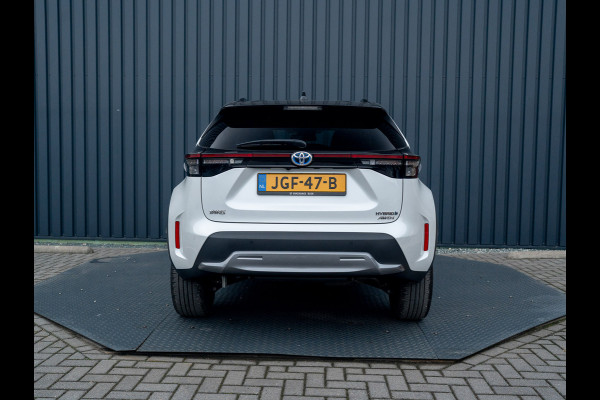 Toyota Yaris Cross 1.5 Hybrid AWD Adventure | Blind Spot | Stoel & Stuur verw. | Parkeersensoren | Prijs Rijklaar!!