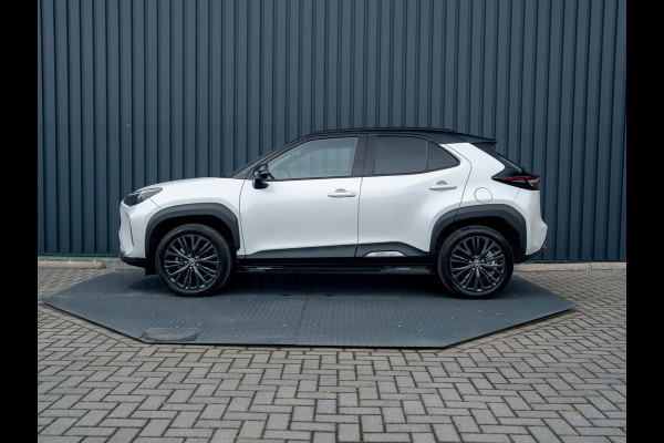 Toyota Yaris Cross 1.5 Hybrid AWD Adventure | Blind Spot | Stoel & Stuur verw. | Parkeersensoren | Prijs Rijklaar!!