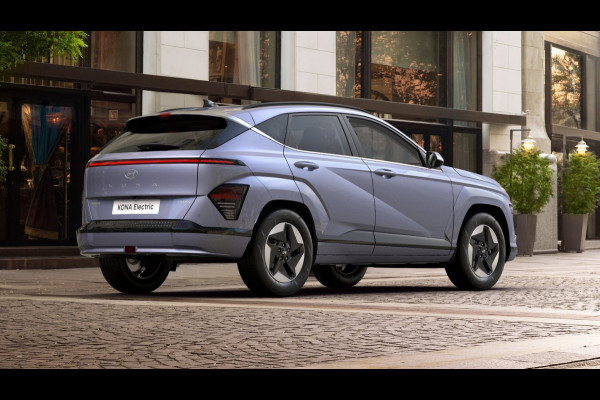 Hyundai KONA ELECTRIC Comfort Smart 65.4 kWh | NU VOOR €39.790 INCLUSIEF €5000 KORTING Hyundai KONA ELECTRIC Comfort Smart 65.4 kWh | NU VOOR €39.790 INCLUSIEF €5000 KORTING