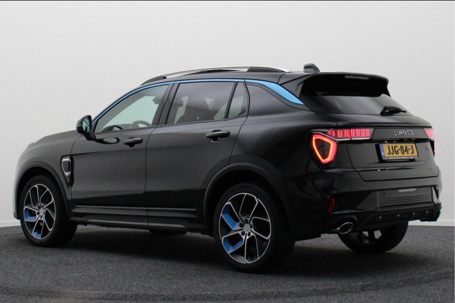 Lynk & Co 01 1.5 Plug-in Hybrid Automaat Panoramadak, ACC, Keyless, Navigatie, PDC, LED, 20'' Lynk & Co 01 1.5 Plug-in Hybrid Automaat Panoramadak, ACC, Keyless, Navigatie, PDC, LED, 20''