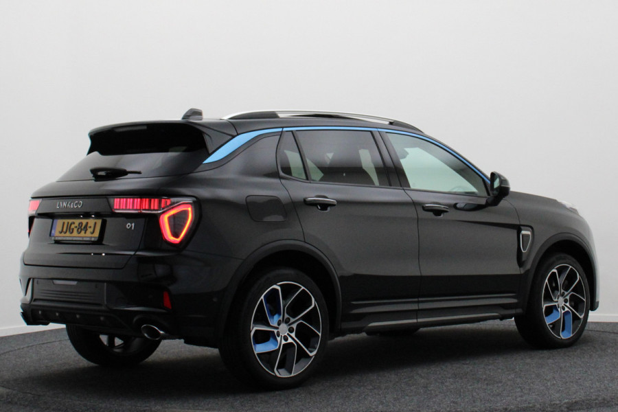 Lynk & Co 01 1.5 Plug-in Hybrid Automaat Panoramadak, ACC, Keyless, Navigatie, PDC, LED, 20'' Lynk & Co 01 1.5 Plug-in Hybrid Automaat Panoramadak, ACC, Keyless, Navigatie, PDC, LED, 20''