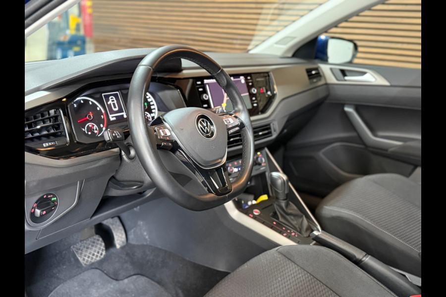 Volkswagen Polo 1.0 TSI Highline Automaat | Pano | Camera | LED | Adaptive Cruise | PDC voor + achter Volkswagen Polo 1.0 TSI Highline Automaat | Pano | Camera | LED | Adaptive Cruise | PDC voor + achter
