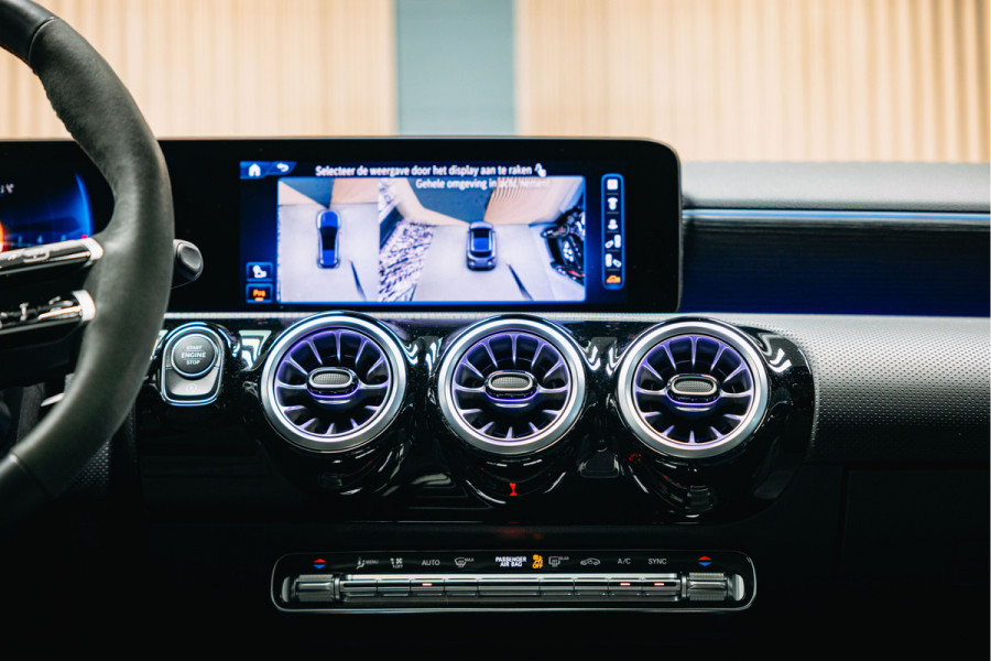 Mercedes-Benz A-Klasse AMG 45 S 4MATIC+ | Pano | Sportstoelen | Burmester | Stuurverwarming | Mercedes-Benz A-Klasse AMG 45 S 4MATIC+ | Pano | Sportstoelen | Burmester | Stuurverwarming |