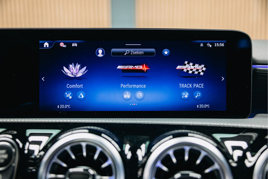 Mercedes-Benz A-Klasse AMG 45 S 4MATIC+ | Pano | Sportstoelen | Burmester | Stuurverwarming | Mercedes-Benz A-Klasse AMG 45 S 4MATIC+ | Pano | Sportstoelen | Burmester | Stuurverwarming |