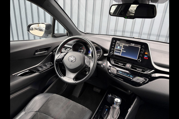 Toyota C-HR 1.8 Hybrid GR-Sport | Blind Spot | Stuur & Stoel verw. | Full LED | Prijs Rijklaar!! Toyota C-HR 1.8 Hybrid GR-Sport | Blind Spot | Stuur & Stoel verw. | Full LED | Prijs Rijklaar!!