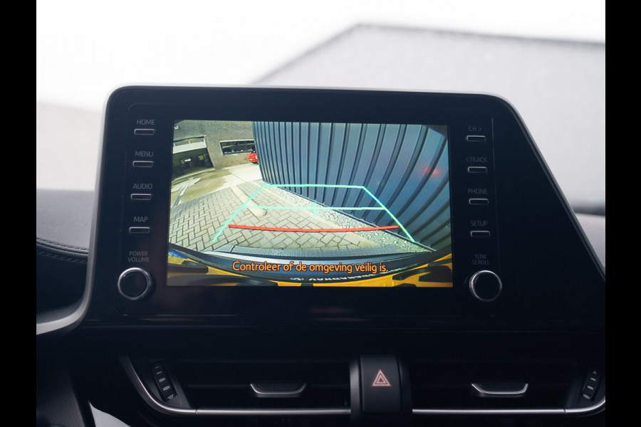 Toyota C-HR 1.8 Hybrid GR-Sport | Blind Spot | Stuur & Stoel verw. | Full LED | Prijs Rijklaar!! Toyota C-HR 1.8 Hybrid GR-Sport | Blind Spot | Stuur & Stoel verw. | Full LED | Prijs Rijklaar!!