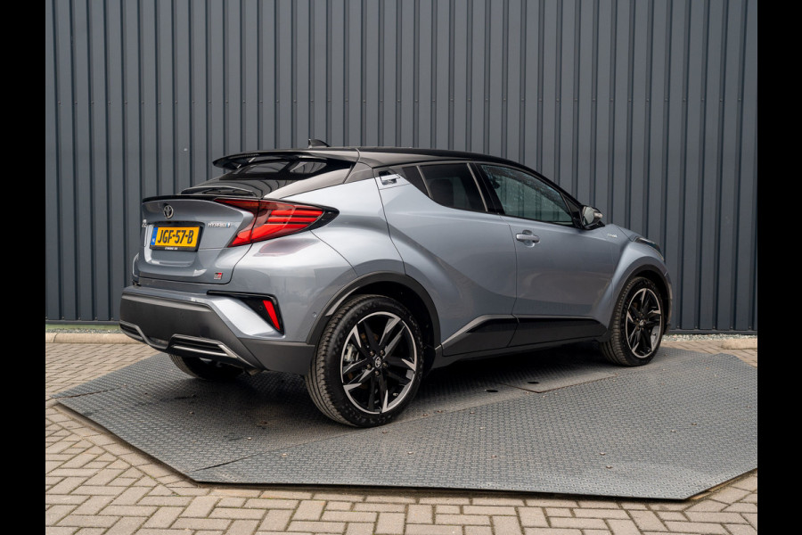 Toyota C-HR 1.8 Hybrid GR-Sport | Blind Spot | Stuur & Stoel verw. | Full LED | Prijs Rijklaar!! Toyota C-HR 1.8 Hybrid GR-Sport | Blind Spot | Stuur & Stoel verw. | Full LED | Prijs Rijklaar!!