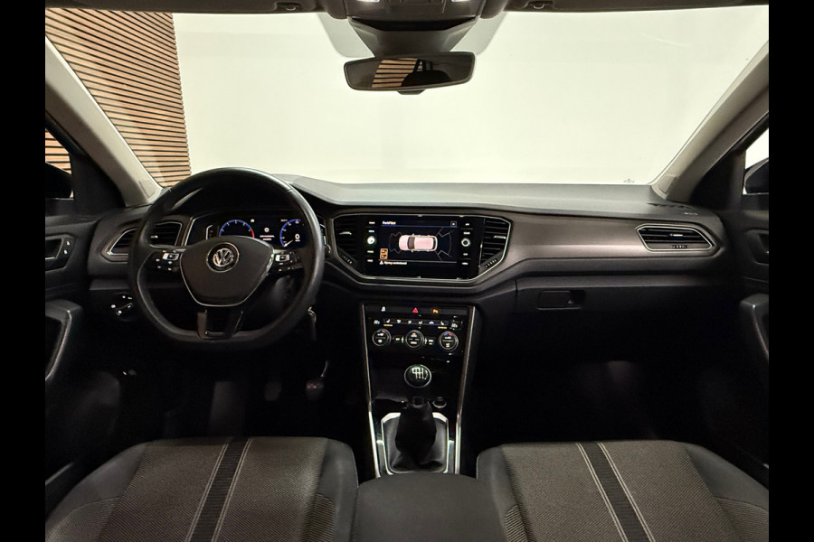 Volkswagen T-Roc 1.0 TSI Style | Virtual Cockpit | LED | Carplay | PDC voor + achter | Style Plus Pakket
