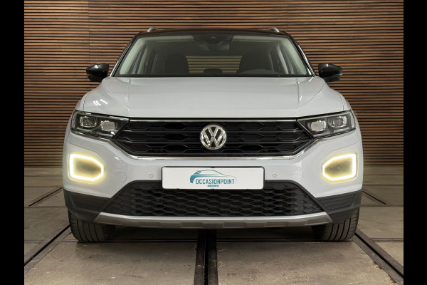 Volkswagen T-Roc 1.0 TSI Style | Virtual Cockpit | LED | Carplay | PDC voor + achter | Style Plus Pakket