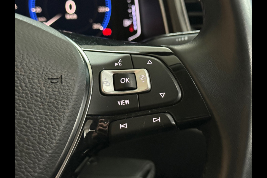 Volkswagen T-Roc 1.0 TSI Style | Virtual Cockpit | LED | Carplay | PDC voor + achter | Style Plus Pakket