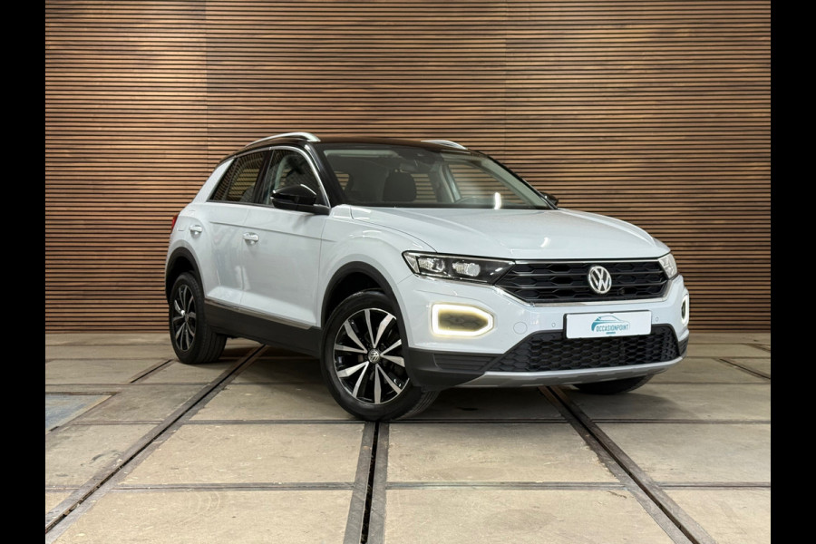 Volkswagen T-Roc 1.0 TSI Style | Virtual Cockpit | LED | Carplay | PDC voor + achter | Style Plus Pakket