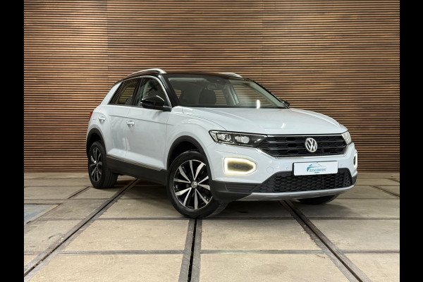 Volkswagen T-Roc 1.0 TSI Style | Virtual Cockpit | LED | Carplay | PDC voor + achter | Style Plus Pakket
