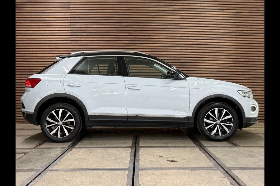 Volkswagen T-Roc 1.0 TSI Style | Virtual Cockpit | LED | Carplay | PDC voor + achter | Style Plus Pakket