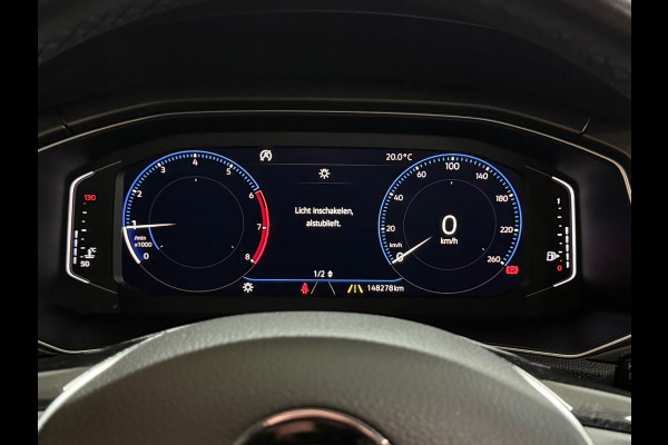 Volkswagen T-Roc 1.0 TSI Style | Virtual Cockpit | LED | Carplay | PDC voor + achter | Style Plus Pakket