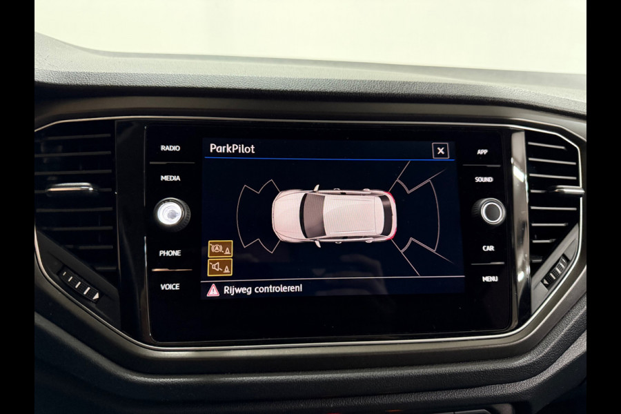 Volkswagen T-Roc 1.0 TSI Style | Virtual Cockpit | LED | Carplay | PDC voor + achter | Style Plus Pakket