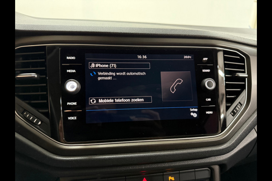 Volkswagen T-Roc 1.0 TSI Style | Virtual Cockpit | LED | Carplay | PDC voor + achter | Style Plus Pakket