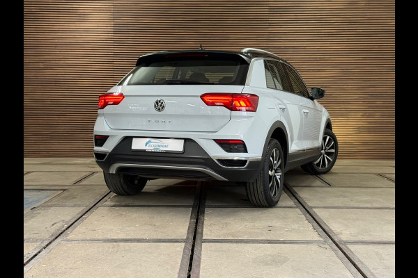 Volkswagen T-Roc 1.0 TSI Style | Virtual Cockpit | LED | Carplay | PDC voor + achter | Style Plus Pakket