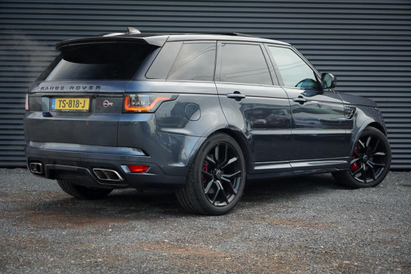 Land Rover Range Rover Sport 5.0 V8 SVR 575 PK / SVO Lak / Pano / Alcantara / Carbon / Trekhaak Land Rover Range Rover Sport 5.0 V8 SVR 575 PK / SVO Lak / Pano / Alcantara / Carbon / Trekhaak