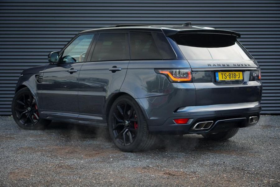 Land Rover Range Rover Sport 5.0 V8 SVR 575 PK / SVO Lak / Pano / Alcantara / Carbon / Trekhaak Land Rover Range Rover Sport 5.0 V8 SVR 575 PK / SVO Lak / Pano / Alcantara / Carbon / Trekhaak