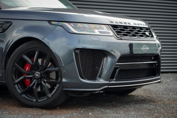 Land Rover Range Rover Sport 5.0 V8 SVR 575 PK / SVO Lak / Pano / Alcantara / Carbon / Trekhaak Land Rover Range Rover Sport 5.0 V8 SVR 575 PK / SVO Lak / Pano / Alcantara / Carbon / Trekhaak