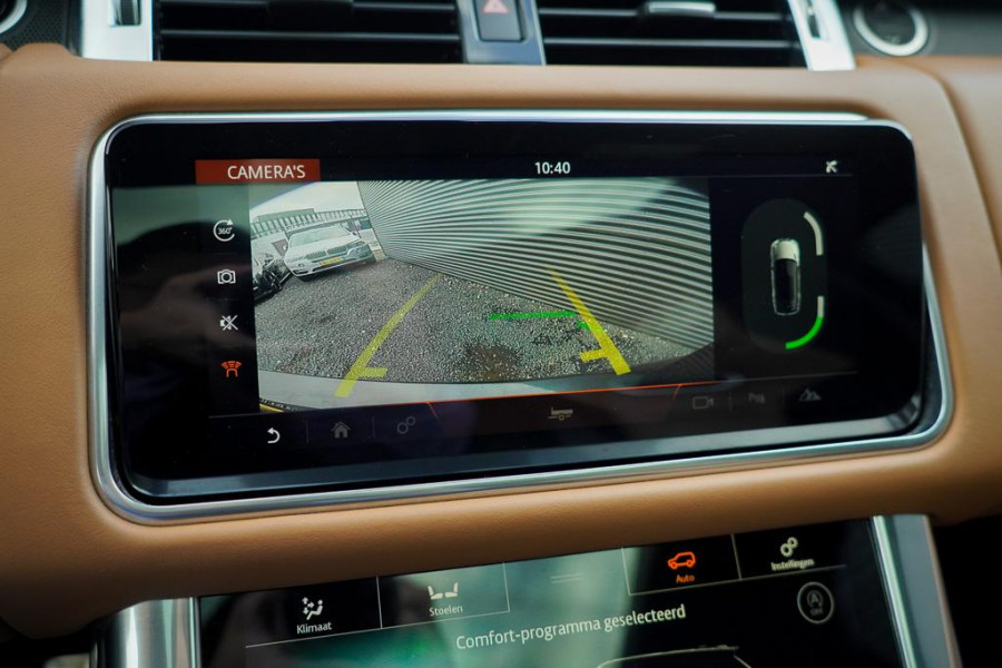 Land Rover Range Rover Sport 5.0 V8 SVR 575 PK / SVO Lak / Pano / Alcantara / Carbon / Trekhaak Land Rover Range Rover Sport 5.0 V8 SVR 575 PK / SVO Lak / Pano / Alcantara / Carbon / Trekhaak