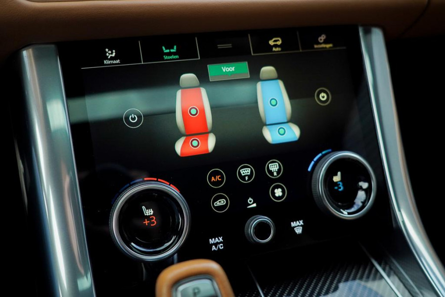 Land Rover Range Rover Sport 5.0 V8 SVR 575 PK / SVO Lak / Pano / Alcantara / Carbon / Trekhaak Land Rover Range Rover Sport 5.0 V8 SVR 575 PK / SVO Lak / Pano / Alcantara / Carbon / Trekhaak