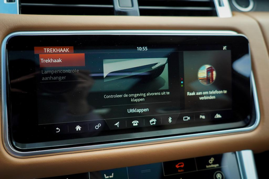 Land Rover Range Rover Sport 5.0 V8 SVR 575 PK / SVO Lak / Pano / Alcantara / Carbon / Trekhaak Land Rover Range Rover Sport 5.0 V8 SVR 575 PK / SVO Lak / Pano / Alcantara / Carbon / Trekhaak