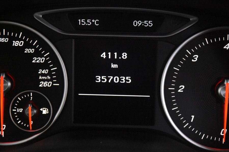 Mercedes-Benz B-Klasse 180 d *2e Eigenaar*Navigatie*Camera*