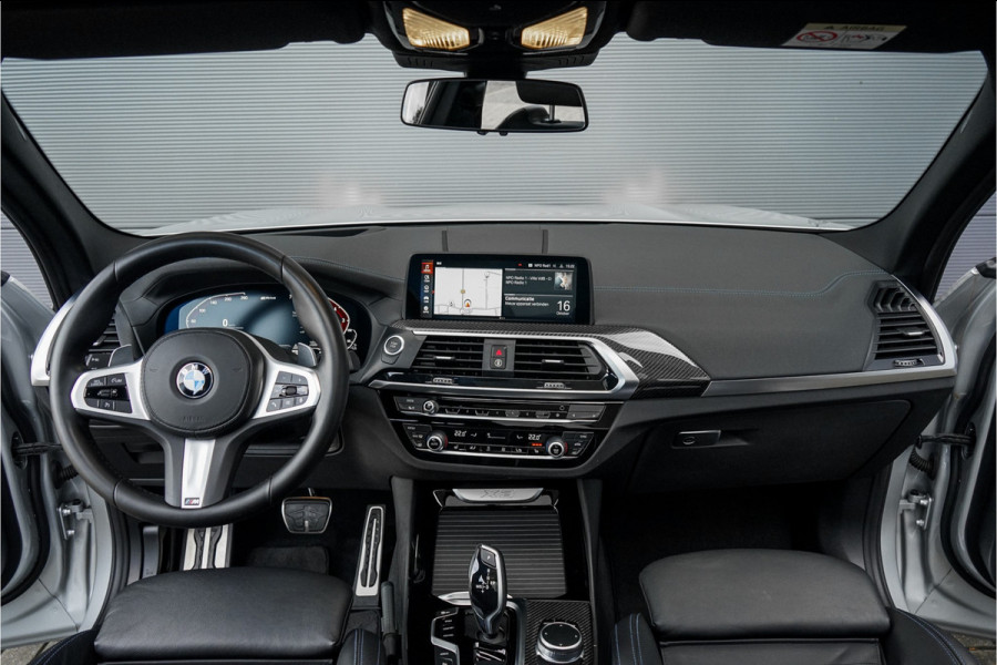 BMW X3 xDrive30e M-Sport Pano HUD CarPlay 20" BMW X3 xDrive30e M-Sport Pano HUD CarPlay 20"