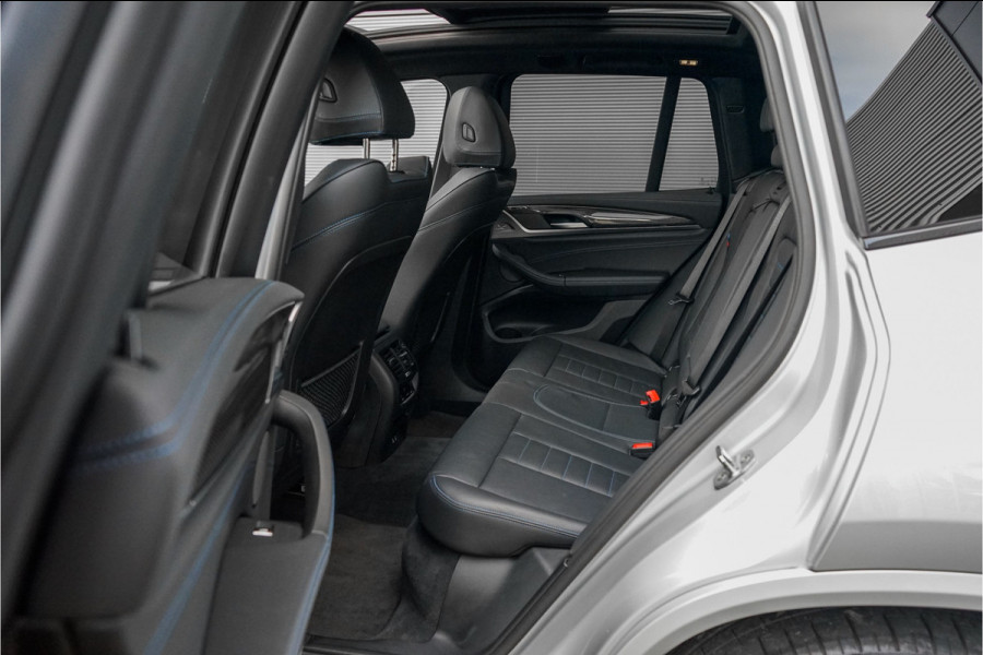 BMW X3 xDrive30e M-Sport Pano HUD CarPlay 20" BMW X3 xDrive30e M-Sport Pano HUD CarPlay 20"