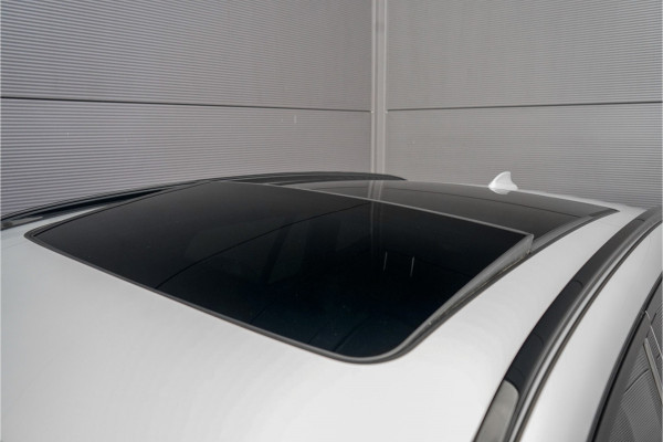 BMW X3 xDrive30e M-Sport Pano HUD CarPlay 20" BMW X3 xDrive30e M-Sport Pano HUD CarPlay 20"