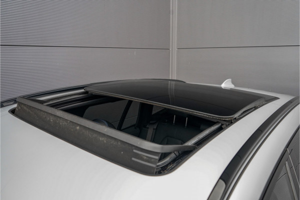 BMW X3 xDrive30e M-Sport Pano HUD CarPlay 20" BMW X3 xDrive30e M-Sport Pano HUD CarPlay 20"