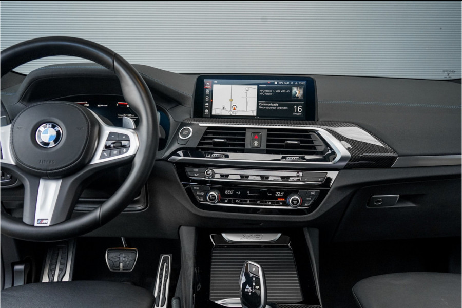 BMW X3 xDrive30e M-Sport Pano HUD CarPlay 20" BMW X3 xDrive30e M-Sport Pano HUD CarPlay 20"