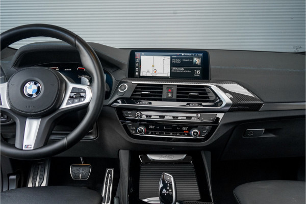 BMW X3 xDrive30e M-Sport Pano HUD CarPlay 20" BMW X3 xDrive30e M-Sport Pano HUD CarPlay 20"