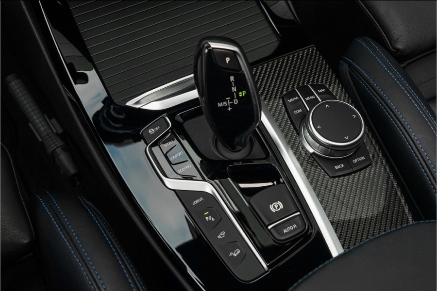 BMW X3 xDrive30e M-Sport Pano HUD CarPlay 20" BMW X3 xDrive30e M-Sport Pano HUD CarPlay 20"