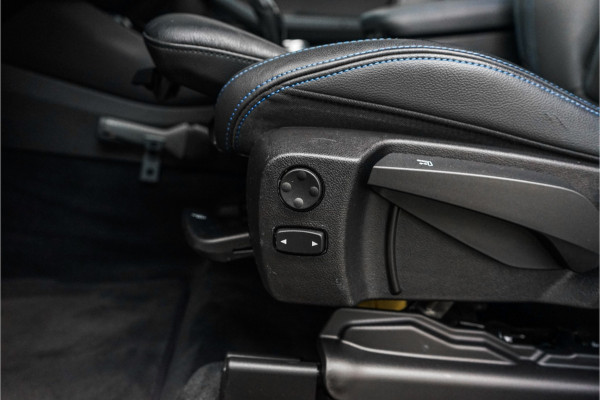 BMW X3 xDrive30e M-Sport Pano HUD CarPlay 20" BMW X3 xDrive30e M-Sport Pano HUD CarPlay 20"