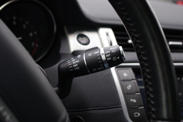 Land Rover Range Rover Evoque 2.0 241 PK Si4 HSE Dynamic, Trekhaak, Panoramadak, Stoelverwarming, LED Land Rover Range Rover Evoque 2.0 241 PK Si4 HSE Dynamic, Trekhaak, Panoramadak, Stoelverwarming, LED