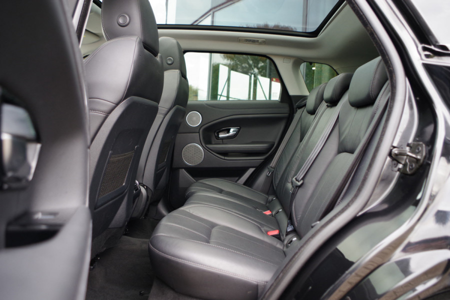 Land Rover Range Rover Evoque 2.0 241 PK Si4 HSE Dynamic, Trekhaak, Panoramadak, Stoelverwarming, LED Land Rover Range Rover Evoque 2.0 241 PK Si4 HSE Dynamic, Trekhaak, Panoramadak, Stoelverwarming, LED