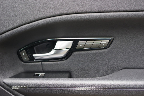 Land Rover Range Rover Evoque 2.0 241 PK Si4 HSE Dynamic, Trekhaak, Panoramadak, Stoelverwarming, LED Land Rover Range Rover Evoque 2.0 241 PK Si4 HSE Dynamic, Trekhaak, Panoramadak, Stoelverwarming, LED