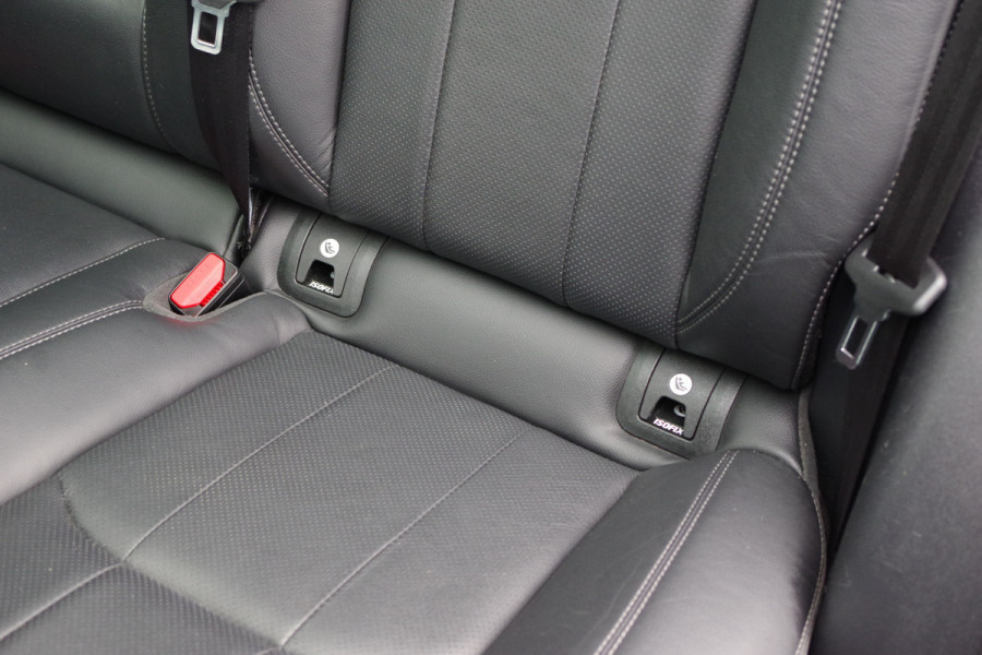 Land Rover Range Rover Evoque 2.0 241 PK Si4 HSE Dynamic, Trekhaak, Panoramadak, Stoelverwarming, LED Land Rover Range Rover Evoque 2.0 241 PK Si4 HSE Dynamic, Trekhaak, Panoramadak, Stoelverwarming, LED