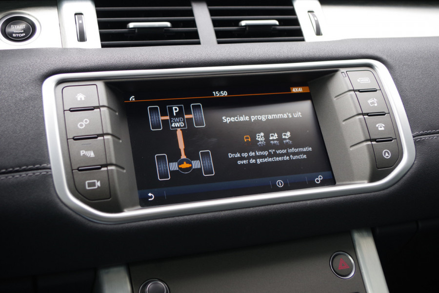 Land Rover Range Rover Evoque 2.0 241 PK Si4 HSE Dynamic, Trekhaak, Panoramadak, Stoelverwarming, LED Land Rover Range Rover Evoque 2.0 241 PK Si4 HSE Dynamic, Trekhaak, Panoramadak, Stoelverwarming, LED