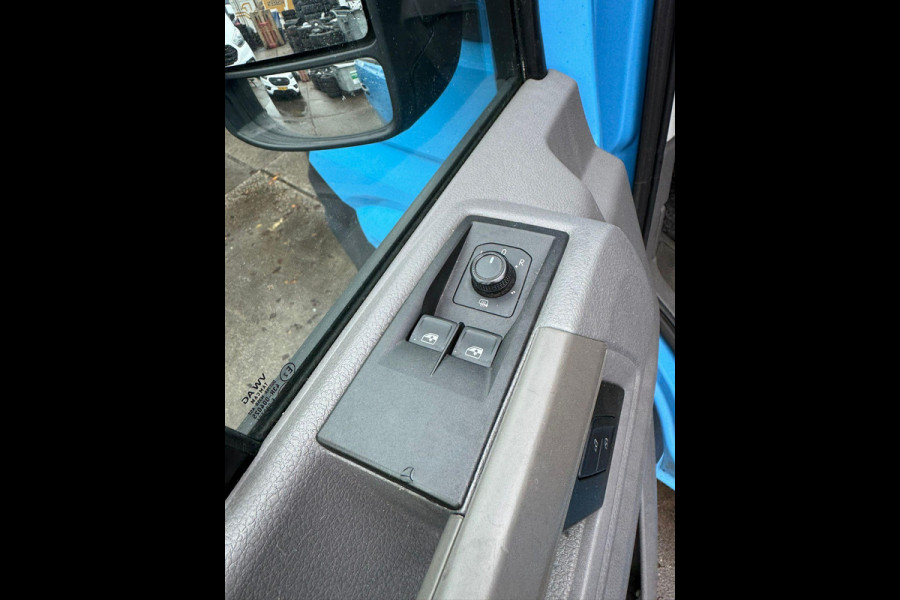Volkswagen Crafter 35 2.0 TDI L4H3 BAKWAGEN MET DEUREN / EURO 6 / N.A.P / DEALER ONDERHOUDEN