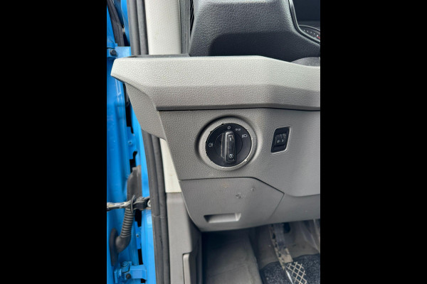 Volkswagen Crafter 35 2.0 TDI L4H3 BAKWAGEN MET DEUREN / EURO 6 / N.A.P / DEALER ONDERHOUDEN