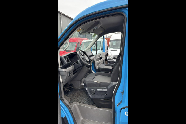 Volkswagen Crafter 35 2.0 TDI L4H3 BAKWAGEN MET DEUREN / EURO 6 / N.A.P / DEALER ONDERHOUDEN