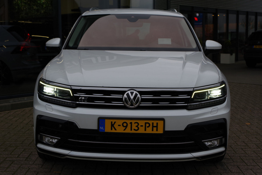 Volkswagen Tiguan 1.4 TSI 150 PK 4Motion Automaat R-Line Highline, Trekhaak, Camera, LED, Winterpakket Volkswagen Tiguan 1.4 TSI 150 PK 4Motion Automaat R-Line Highline, Trekhaak, Camera, LED, Winterpakket