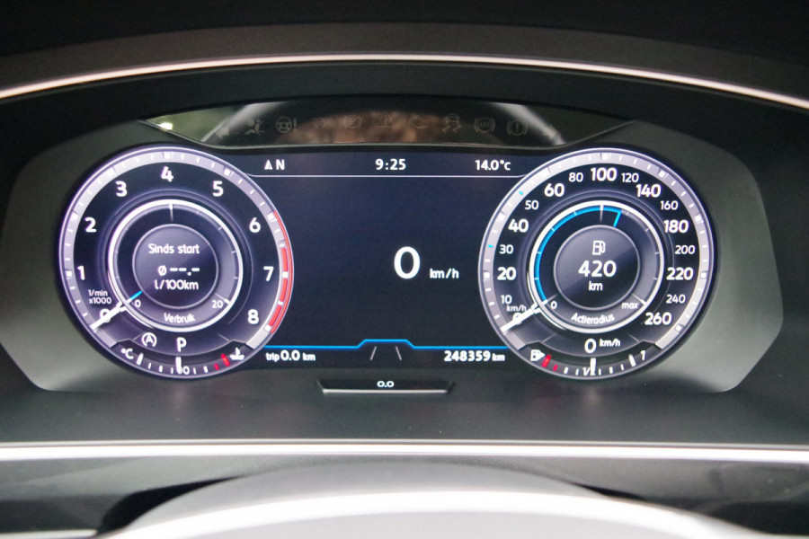 Volkswagen Tiguan 1.4 TSI 150 PK 4Motion Automaat R-Line Highline, Trekhaak, Camera, LED, Winterpakket Volkswagen Tiguan 1.4 TSI 150 PK 4Motion Automaat R-Line Highline, Trekhaak, Camera, LED, Winterpakket