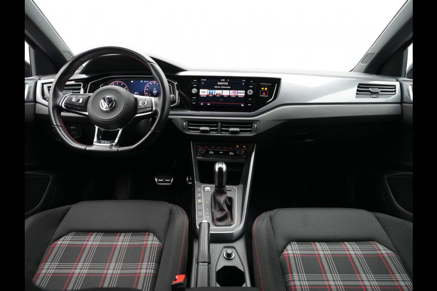 Volkswagen Polo 2.0 TSI GTI 200pk DSG Navi via app Camera Stoelverwarming Virtual cockpit 267 Volkswagen Polo 2.0 TSI GTI 200pk DSG Navi via app Camera Stoelverwarming Virtual cockpit 267