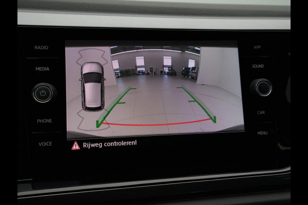 Volkswagen Polo 2.0 TSI GTI 200pk DSG Navi via app Camera Stoelverwarming Virtual cockpit 267 Volkswagen Polo 2.0 TSI GTI 200pk DSG Navi via app Camera Stoelverwarming Virtual cockpit 267